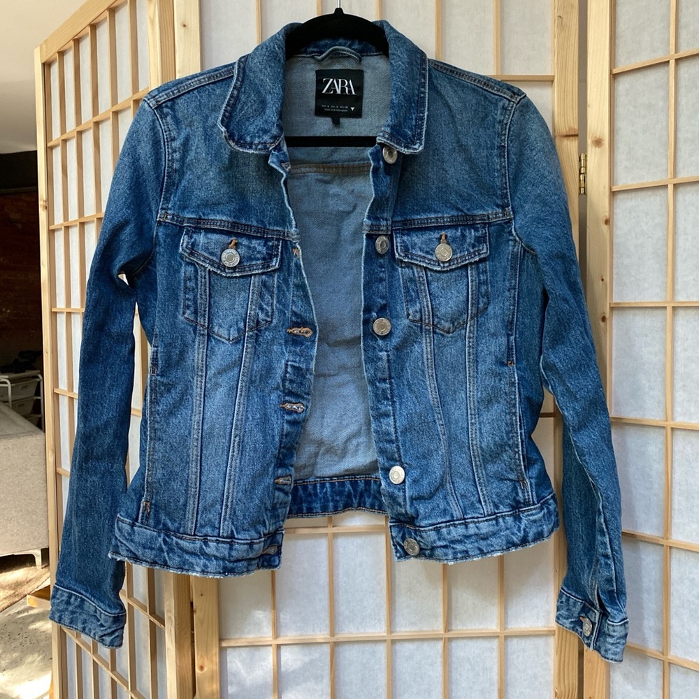 Zara Women's Classic Blue Jean Jacket